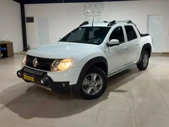 RENAULT DUSTER OROCH 2.0 16V HI-FLEX DYNAMIQUE AUTOMÁTICO RENAULT DUSTER OROCH 2.0 16V HI-FLEX DYNAMIQUE AUTOMÁTICO