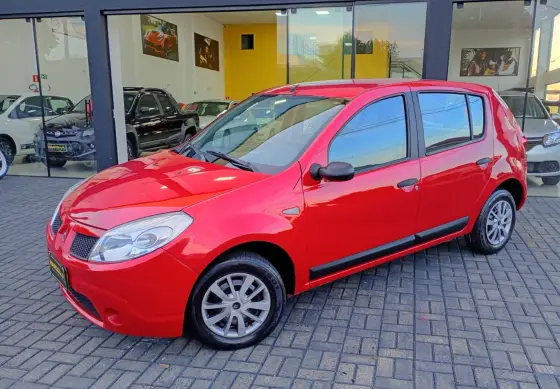 RENAULT SANDERO 1.0 EXPRESSION 16V FLEX 4P MANUAL RENAULT SANDERO 1.0 EXPRESSION 16V FLEX 4P MANUAL