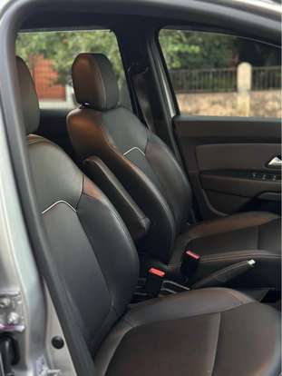 RENAULT-DUSTER-2022