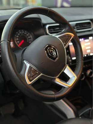 RENAULT-DUSTER-2022