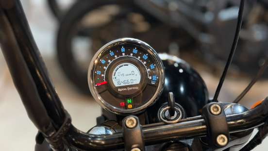 ROYAL ENFIELD-METEOR 350 STELLAR-2022