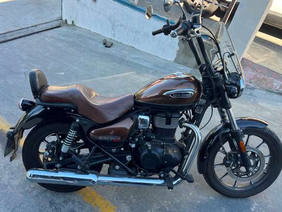 ROYAL ENFIELD-METEOR 350 SUPERNOVA ROYAL ENFIELD-METEOR 350 SUPERNOVA-2023