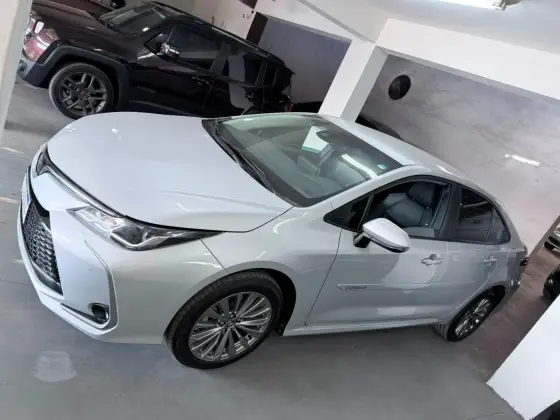 TOYOTA COROLLA 2.0 VVT-IE FLEX XEI DIRECT SHIFT TOYOTA COROLLA 2.0 VVT-IE FLEX XEI DIRECT SHIFT