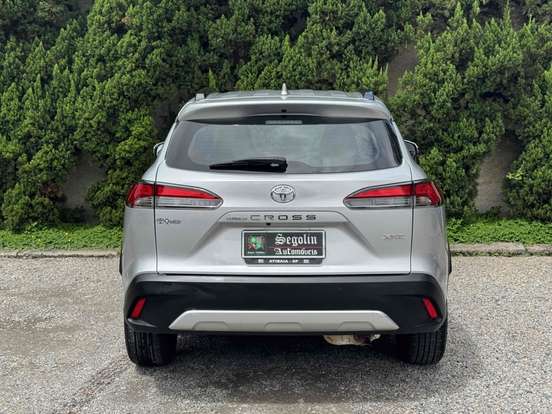 TOYOTA-COROLLA CROSS-2021