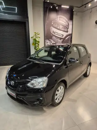 TOYOTA ETIOS 1.5 X PLUS 16V FLEX 4P AUTOMÁTICO TOYOTA ETIOS 1.5 X PLUS 16V FLEX 4P AUTOMÁTICO