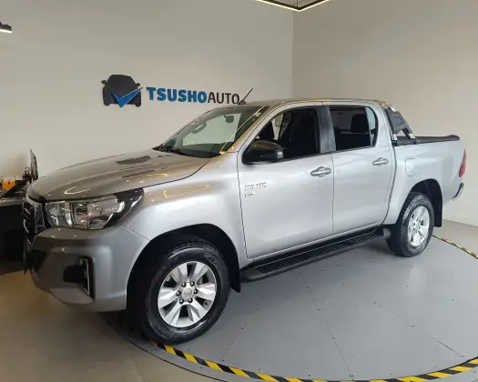 TOYOTA HILUX 2.7 SR 4X2 CD 16V FLEX 4P AUTOMÁTICO TOYOTA HILUX 2.7 SR 4X2 CD 16V FLEX 4P AUTOMÁTICO