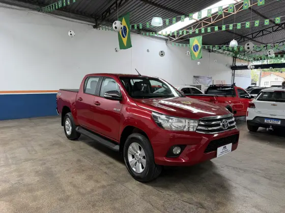 TOYOTA HILUX 2.8 SRV 4X4 CD 16V DIESEL 4P AUTOMÁTICO TOYOTA HILUX 2.8 SRV 4X4 CD 16V DIESEL 4P AUTOMÁTICO