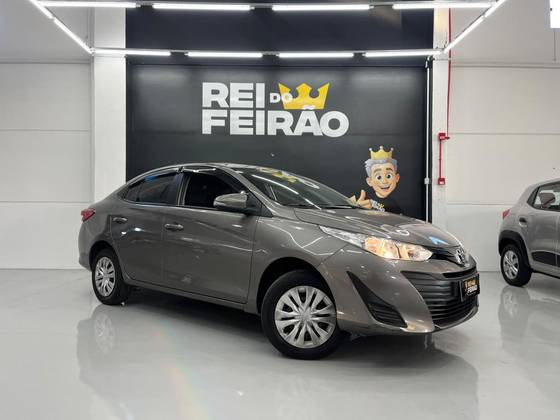 TOYOTA YARIS 1.5 16V FLEX SEDAN XL LIVE MANUAL
