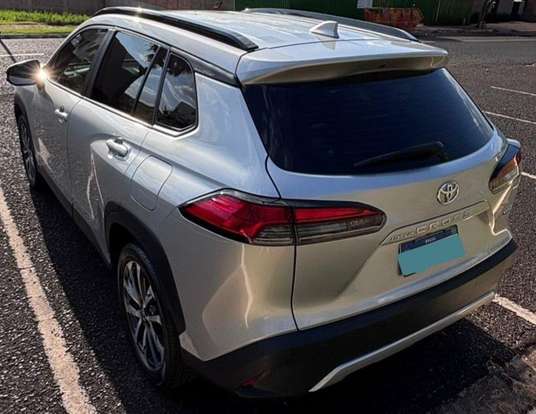 TOYOTA-COROLLA CROSS-2023