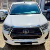 TOYOTA HILUX 2.8 D-4D TURBO DIESEL CD SRX 4X4 AUTOMÁTICO TOYOTA HILUX 2.8 D-4D TURBO DIESEL CD SRX 4X4 AUTOMÁTICO
