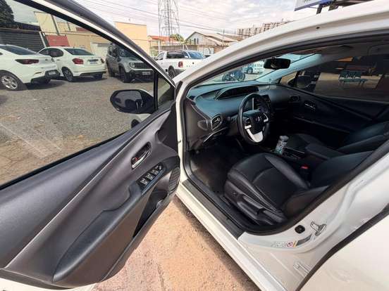 TOYOTA-PRIUS-1.8 16V HÍBRIDO 4P AUTOMÁTICO TOYOTA-PRIUS-2017