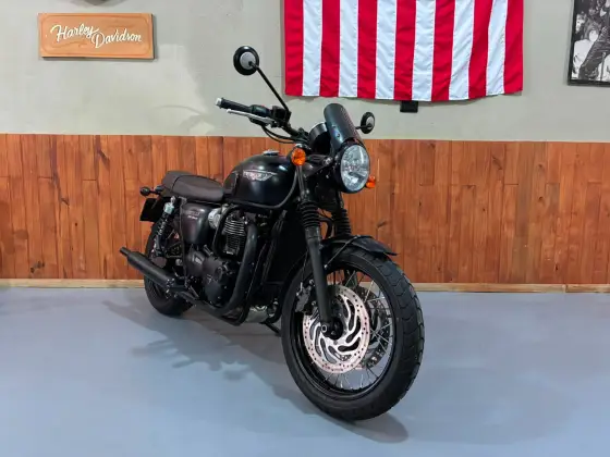TRIUMPH BONNEVILLE T120 BLACK 1200 TRIUMPH BONNEVILLE T120 BLACK 1200