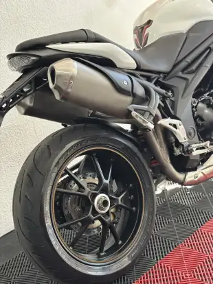 TRIUMPH-SPEED TRIPLE TRIUMPH-SPEED TRIPLE-2014