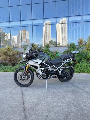 TRIUMPH TIGER 1200 RALLY EXPLORER 