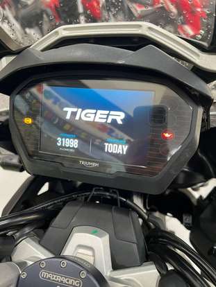 TRIUMPH-TIGER 1200 XCX-2020