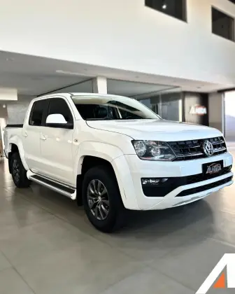 VOLKSWAGEN AMAROK 2.0 COMFORTLINE 4X4 CD 16V TURBO INTERCOOLER DIESEL 4P AUTOMÁTICO VOLKSWAGEN AMAROK 2.0 COMFORTLINE 4X4 CD 16V TURBO INTERCOOLER DIESEL 4P AUTOMÁTICO