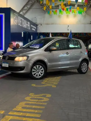VOLKSWAGEN FOX 1.0 MI 8V FLEX 4P MANUAL VOLKSWAGEN FOX 1.0 MI 8V FLEX 4P MANUAL