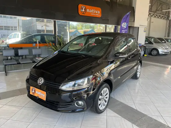 VOLKSWAGEN FOX 1.0 MI TRENDLINE 8V FLEX 4P MANUAL VOLKSWAGEN FOX 1.0 MI TRENDLINE 8V FLEX 4P MANUAL