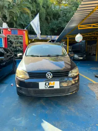 VOLKSWAGEN FOX 1.6 MI 8V FLEX 4P MANUAL VOLKSWAGEN FOX 1.6 MI 8V FLEX 4P MANUAL