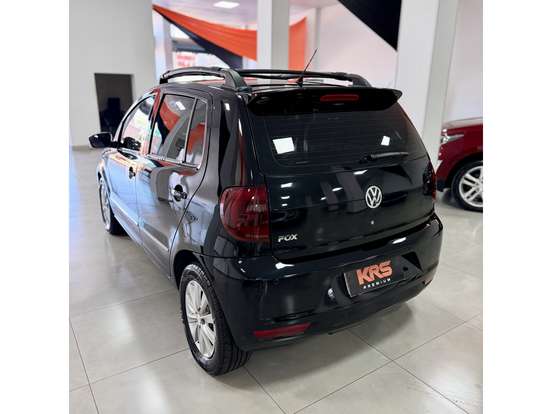 VOLKSWAGEN-FOX-2010