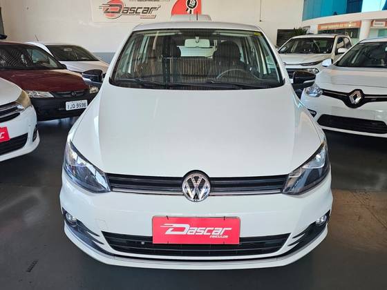 VOLKSWAGEN FOX 1.6 MSI TOTAL FLEX CONNECT 4P I-MOTION
