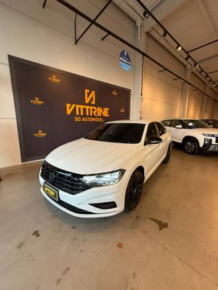 VOLKSWAGEN JETTA 2.0 TSI HIGHLINE 211CV GASOLINA 4P TIPTRONIC