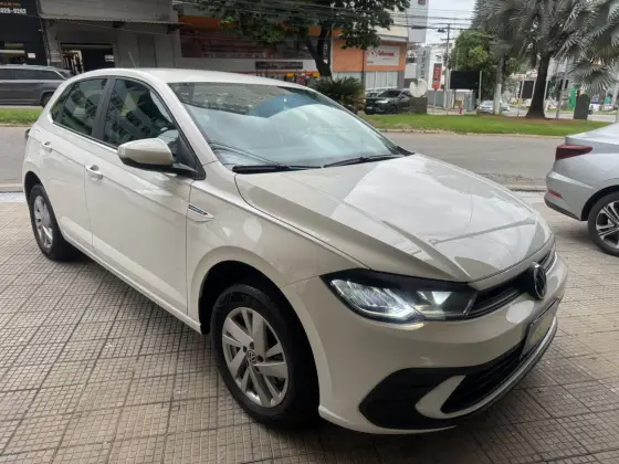 VOLKSWAGEN POLO 1.0 170 TSI COMFORTLINE AUTOMÁTICO