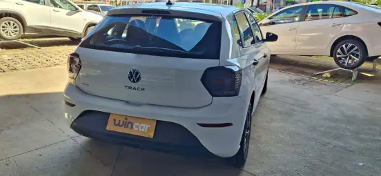 VOLKSWAGEN-POLO-2025