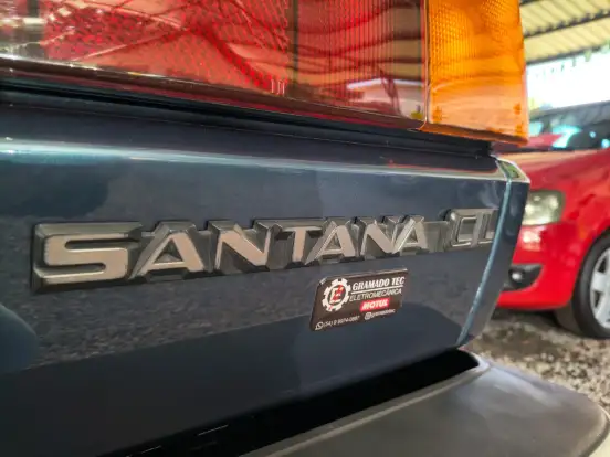 VOLKSWAGEN-SANTANA-1990