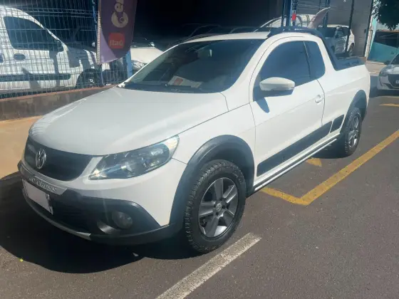 VOLKSWAGEN SAVEIRO 1.6 CROSS CE 8V FLEX 2P MANUAL VOLKSWAGEN SAVEIRO 1.6 CROSS CE 8V FLEX 2P MANUAL