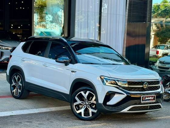VOLKSWAGEN TAOS 1.4 250 TSI TOTAL FLEX HIGHLINE AUTOMÁTICO