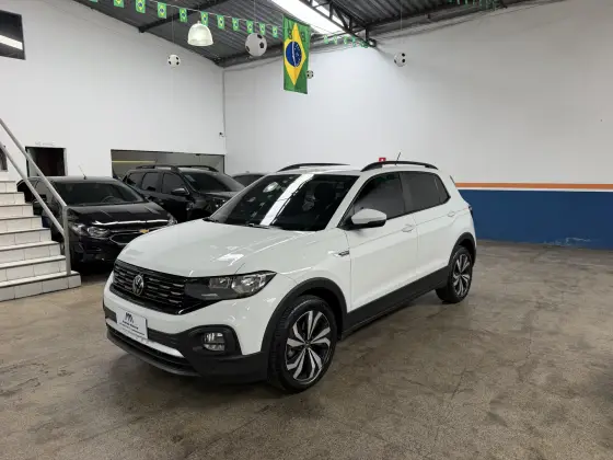 VOLKSWAGEN T-CROSS 1.0 200 TSI TOTAL FLEX COMFORTLINE AUTOMÁTICO VOLKSWAGEN T-CROSS 1.0 200 TSI TOTAL FLEX COMFORTLINE AUTOMÁTICO