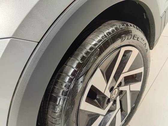 VOLKSWAGEN T-CROSS 1.0 200 TSI TOTAL FLEX COMFORTLINE AUTOMÁTICO