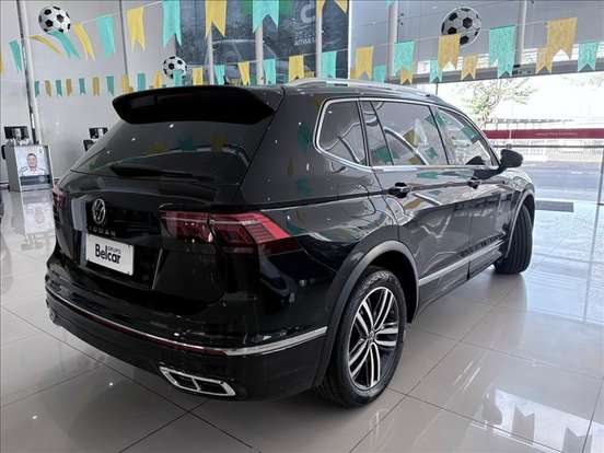 VOLKSWAGEN-TIGUAN-2024