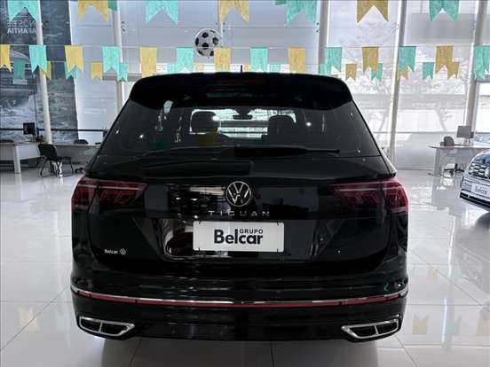VOLKSWAGEN-TIGUAN-2024