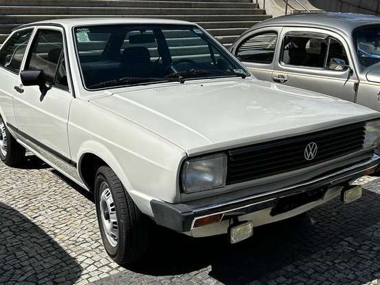 VOLKSWAGEN-GOL-1.6 LS 8V GASOLINA 2P MANUAL VOLKSWAGEN-GOL-1983