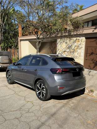 VOLKSWAGEN-NIVUS-1.0 200 TSI TOTAL FLEX HIGHLINE AUTOMÁTICO VOLKSWAGEN-NIVUS-2023