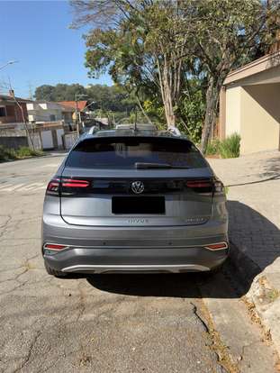 VOLKSWAGEN-NIVUS-1.0 200 TSI TOTAL FLEX HIGHLINE AUTOMÁTICO VOLKSWAGEN-NIVUS-2023