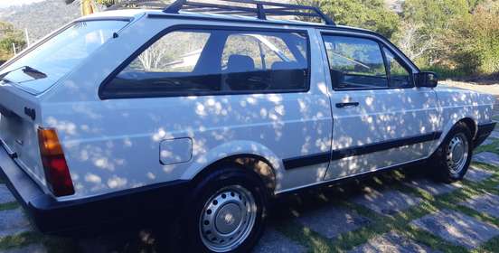 VOLKSWAGEN-PARATI-1990