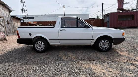 VOLKSWAGEN SAVEIRO 1.8 CL CS 8V GASOLINA 2P MANUAL