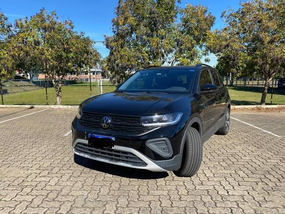 VOLKSWAGEN T-CROSS 1.0 200 TSI TOTAL FLEX AUTOMÁTICO
