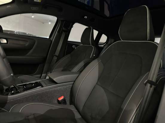 VOLVO-C40-P6 RECHARGE ELECTRIC PLUS VOLVO-C40-2024