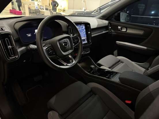 VOLVO-EX40-P6 RECHARGE ELECTRIC PLUS VOLVO-EX40-2025