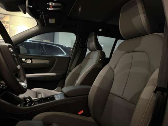 VOLVO-EX40-P6 RECHARGE ELECTRIC PLUS VOLVO-EX40-2025