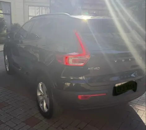 VOLVO XC40 2.0 T4 GASOLINA GEARTRONIC VOLVO XC40 2.0 T4 GASOLINA GEARTRONIC