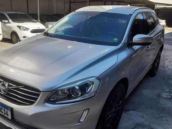 VOLVO-XC60-2.0 T5 R DESIGN TURBO GASOLINA 4P AUTOMÁTICO VOLVO-XC60-2015