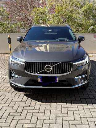 VOLVO-XC60-2023