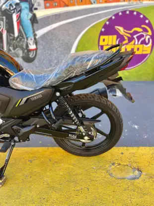 YAMAHA-FACTOR YBR 150 ED-2025