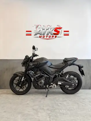 YAMAHA MT-03 ABS YAMAHA MT-03 ABS