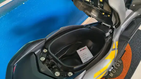 YAMAHA-NMAX CONNECTED 160 SE ABS YAMAHA-NMAX CONNECTED 160 SE ABS-2023